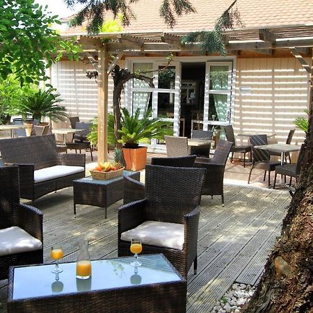 كتشوير Fasthotel Toulon المظهر الخارجي الصورة