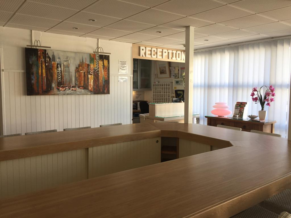 كتشوير Fasthotel Toulon المظهر الخارجي الصورة