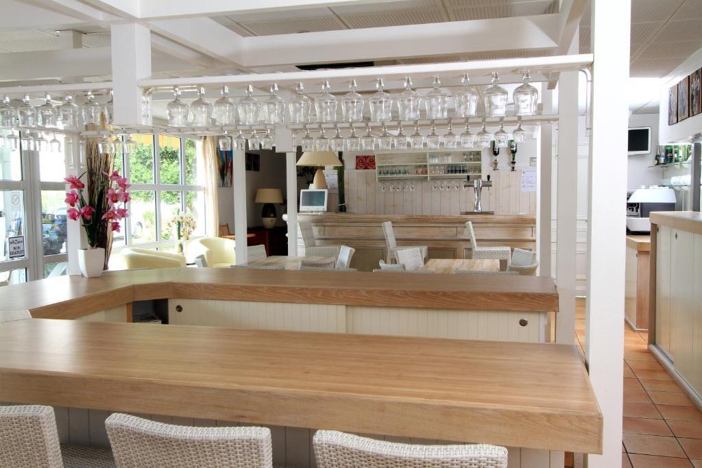 كتشوير Fasthotel Toulon المظهر الخارجي الصورة